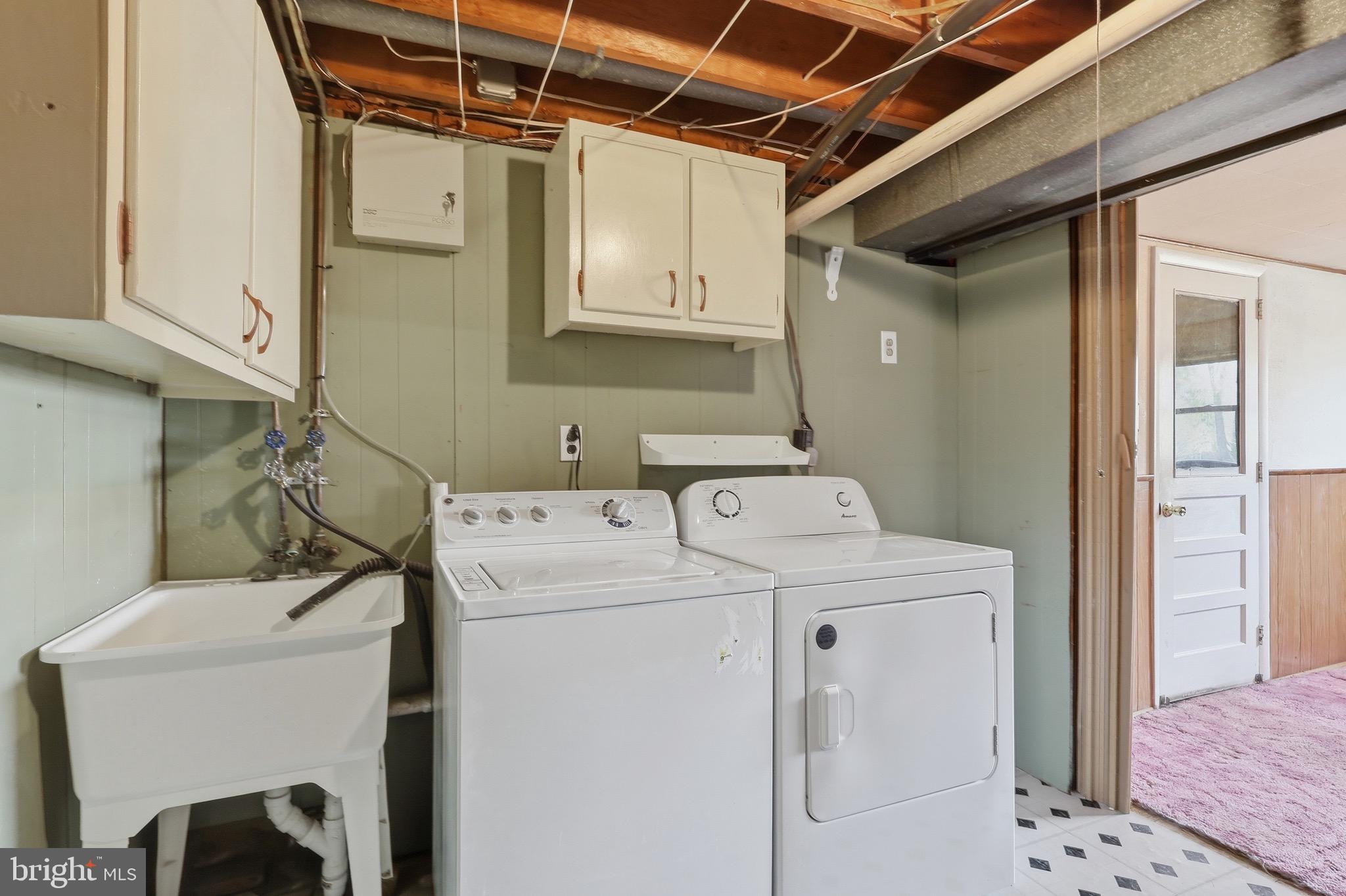 403 Byron Road Warminster, PA 18974 - Photo 55 of 76 Laundry includes Washer & Dryer