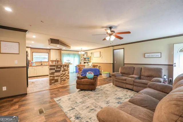 $200,000 | 143 Mccullar Weaver Road Southwest, Milledgeville, GA 31061