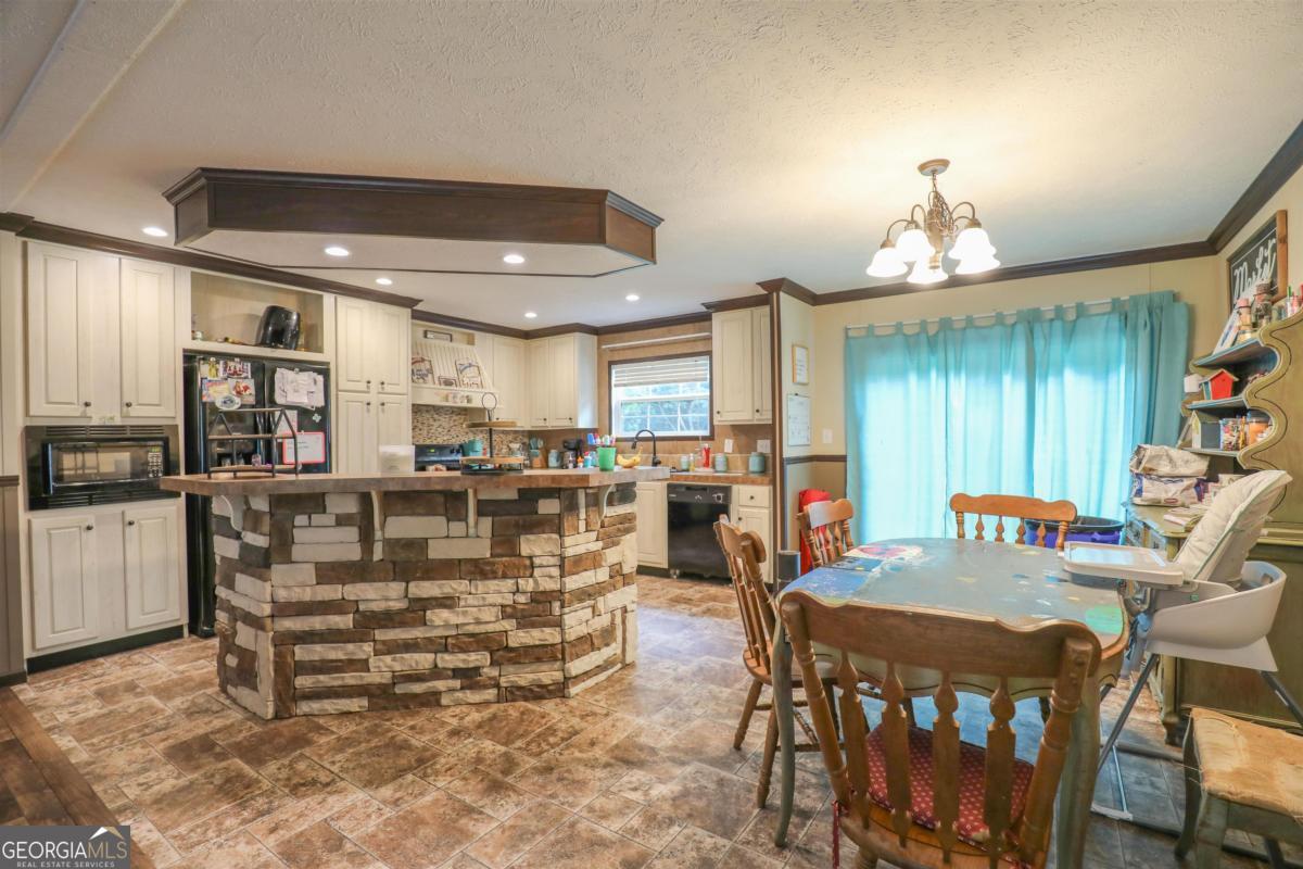 143 Mccullar Weaver Road Southwest Milledgeville, GA 31061 - Photo 9 of 27