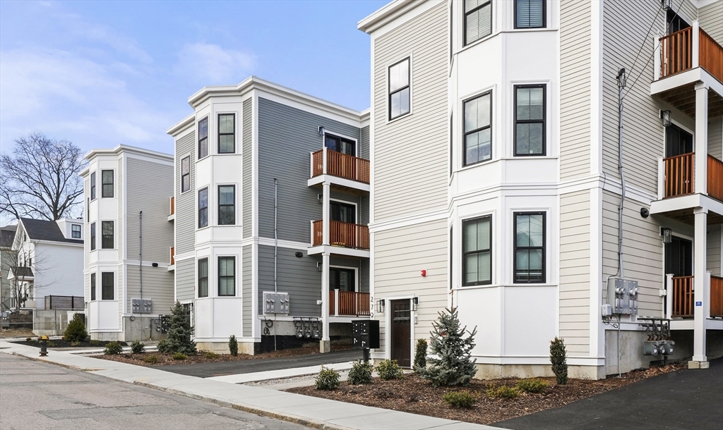 281 Lamartine Street Boston, MA 02130 - Photo 14 of 14 a front view of a multi story building