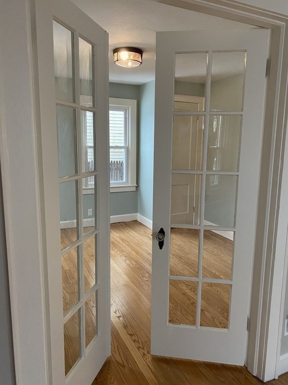 68 Eloise Street Springfield, MA 01118 - Photo 18 of 33