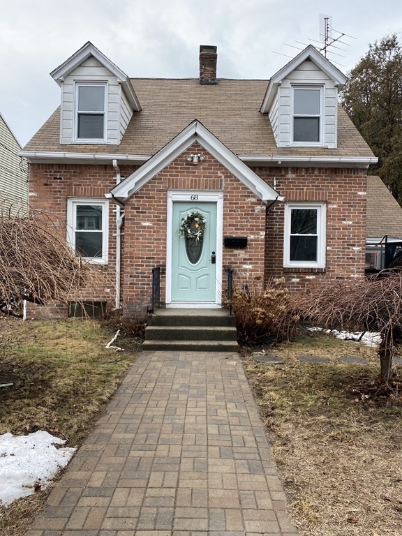 68 Eloise Street Springfield, MA 01118 - Photo 2 of 33