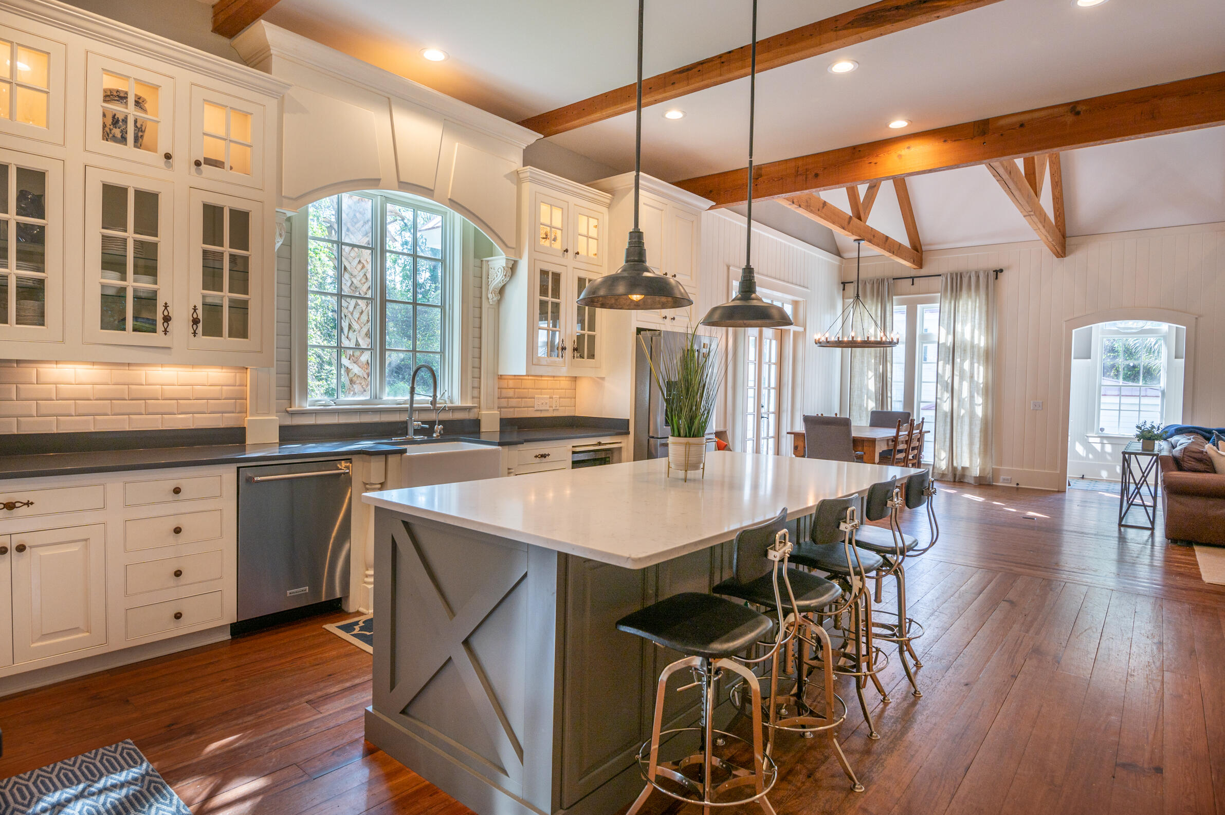 221 Ponsbury Road Mount Pleasant, SC 29464 - Photo 12 of 85 _0Z61554