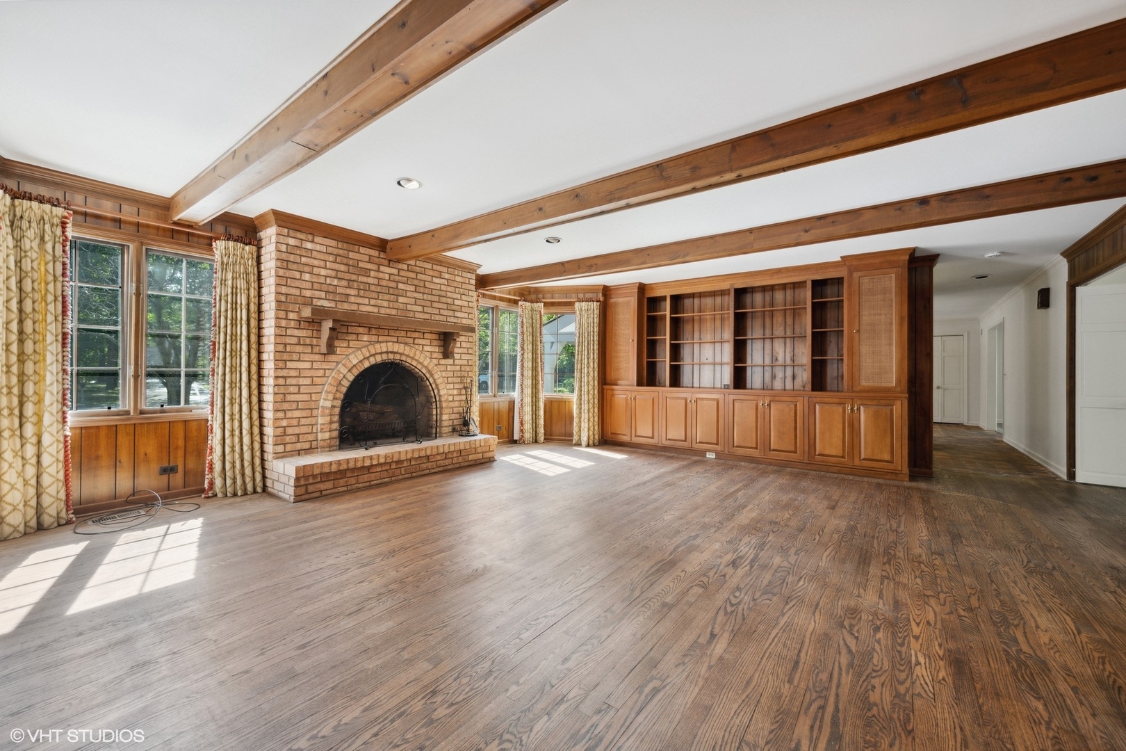 1100 Turicum Road Lake Forest, IL 60045 - Photo 15 of 38 a view of livingroom with furniture and fireplace