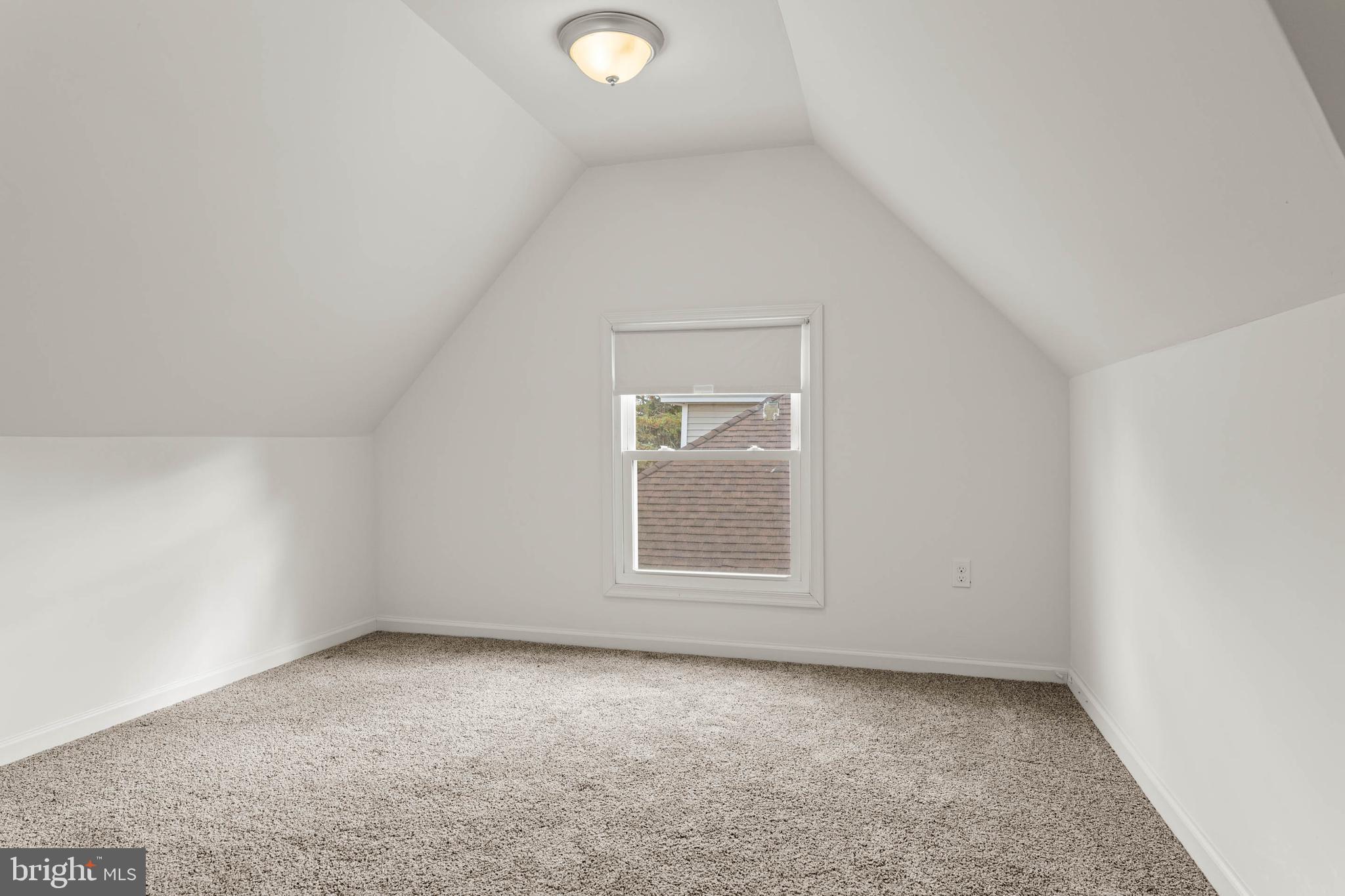 115 President Avenue Rutledge, PA 19070 - Photo 25 of 34 an empty room with a window