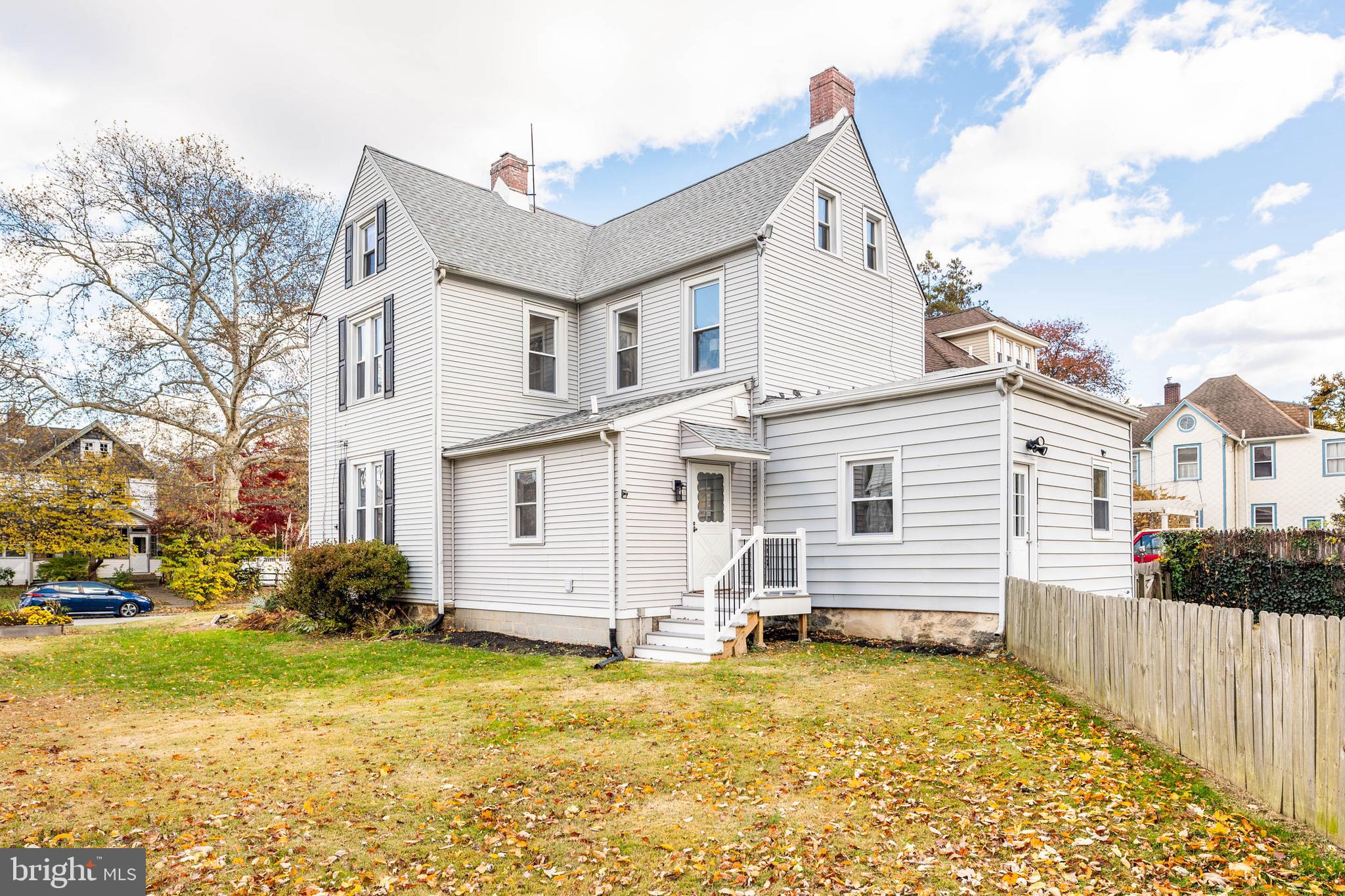 115 President Avenue Rutledge, PA 19070 - Photo 26 of 34 a view of a white house with a yard