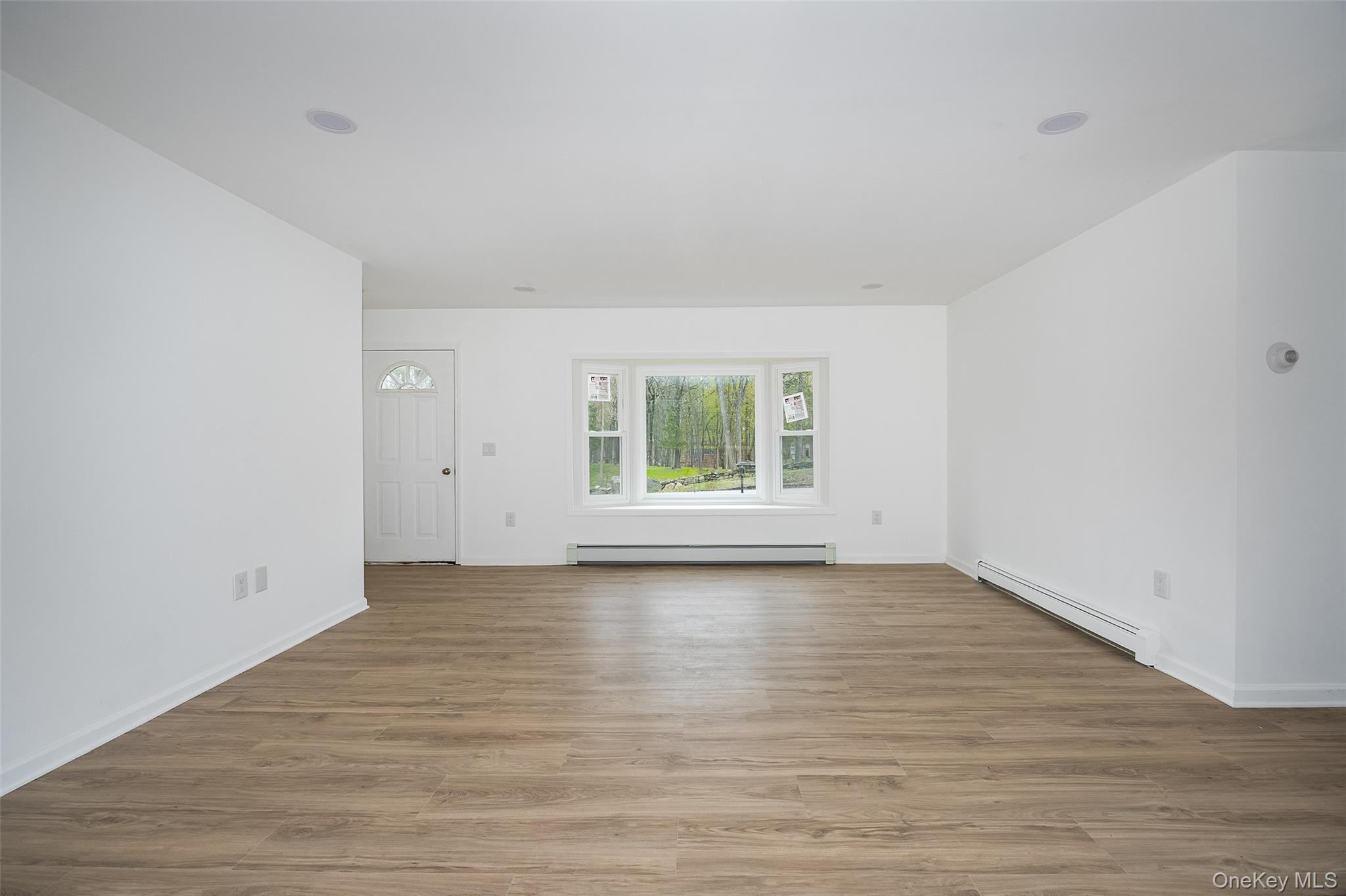 83 Weaver Road Elizaville, NY 12523 - Photo 3 of 21