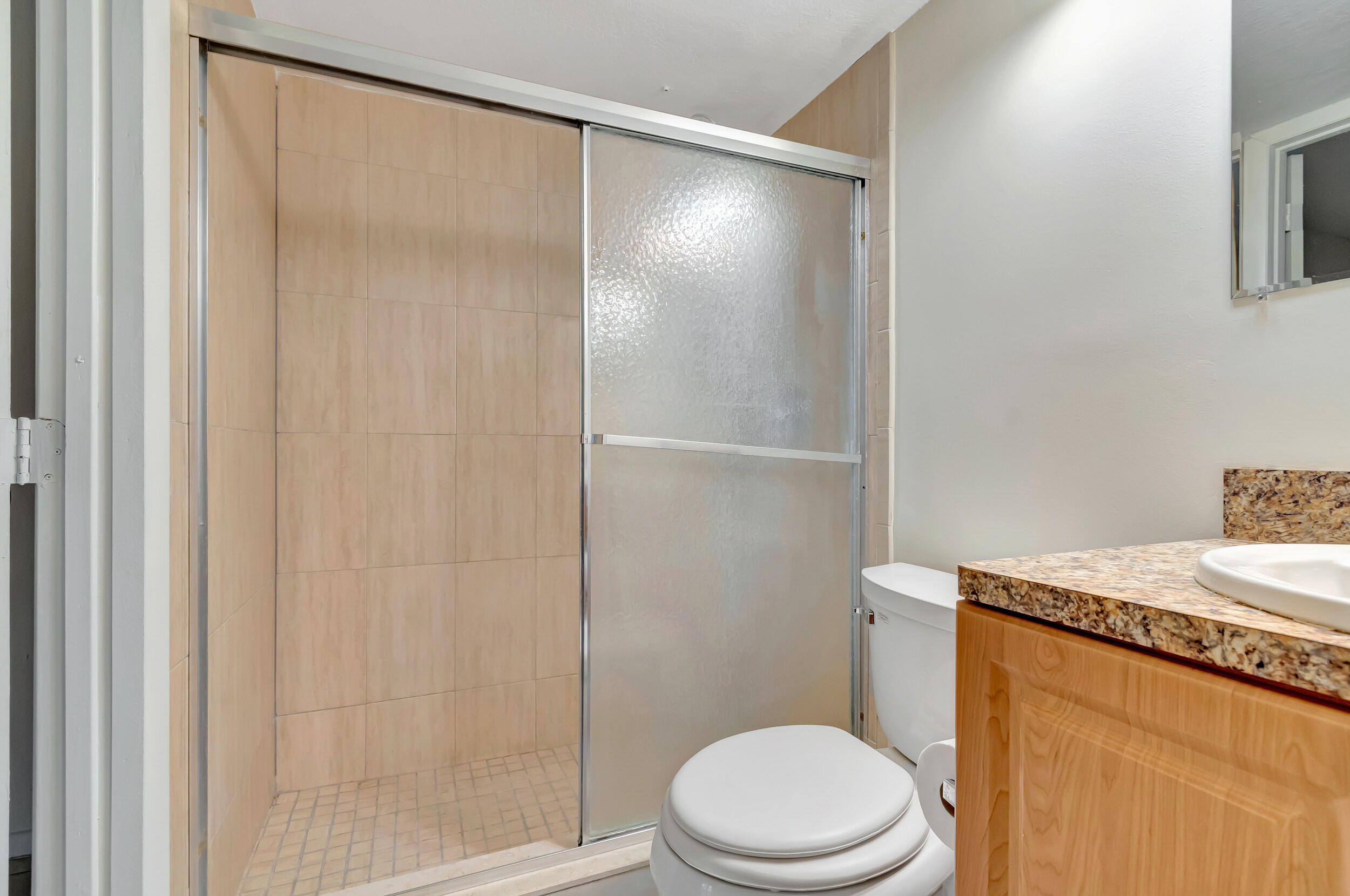 1091 Wolverton East Boca Raton, FL 33434 - Photo 24 of 42 Master Bathroom