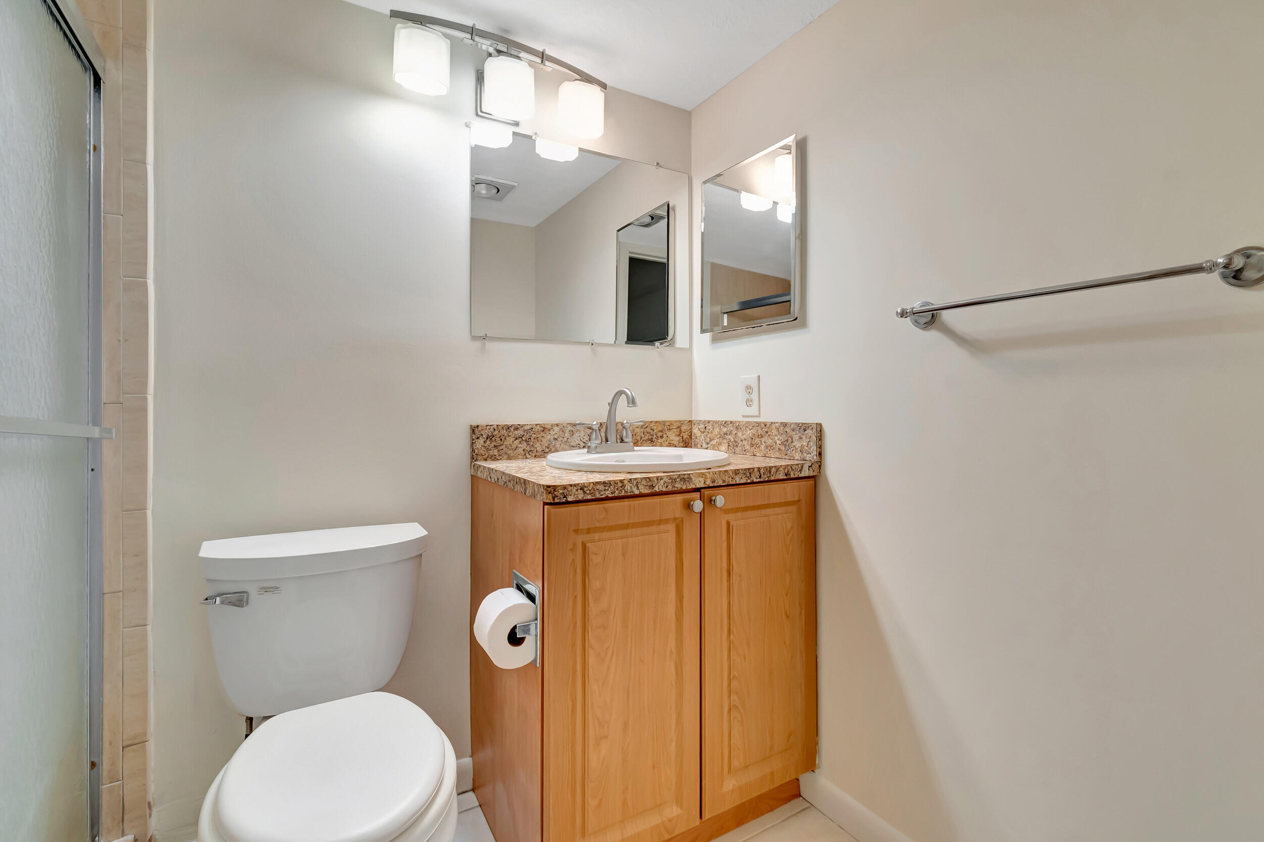 1091 Wolverton East Boca Raton, FL 33434 - Photo 26 of 42 Updated Vanity