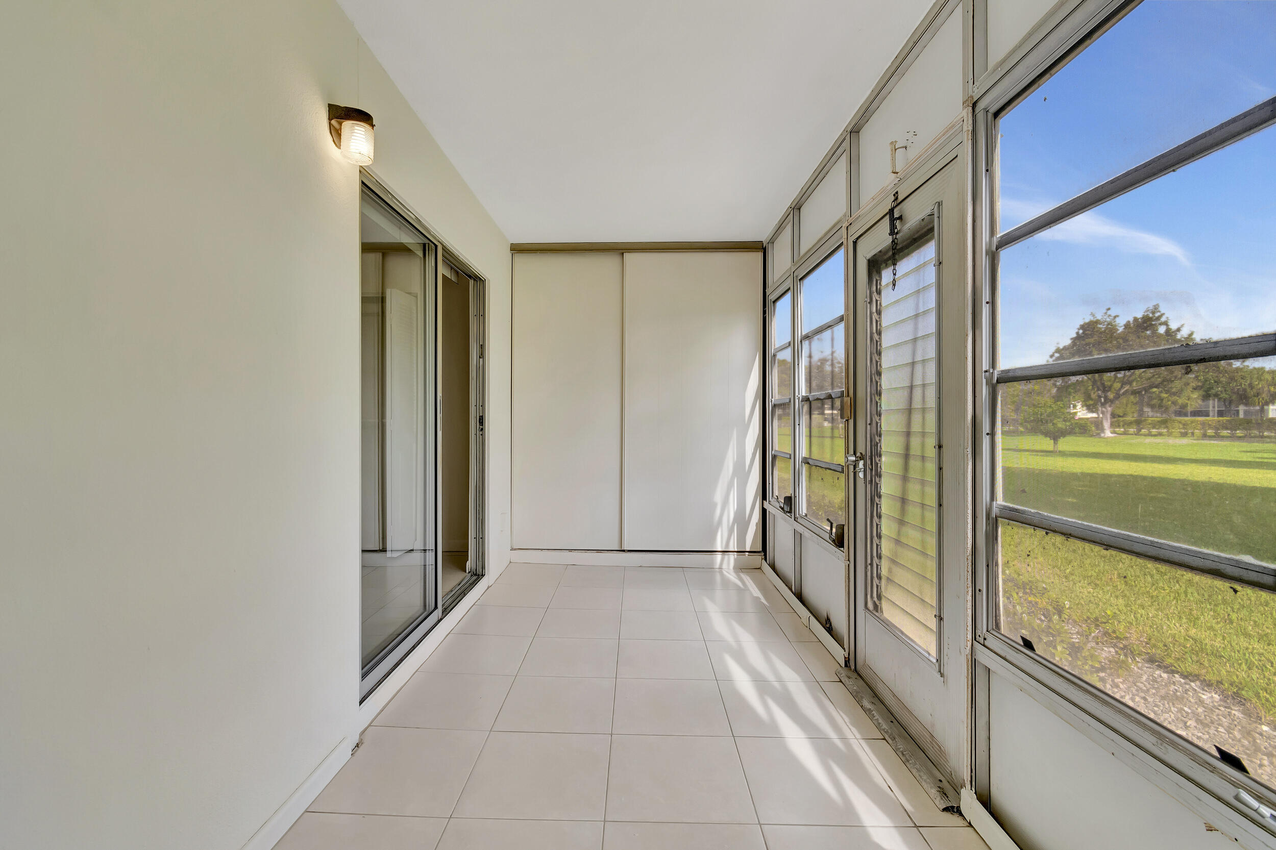 1091 Wolverton East Boca Raton, FL 33434 - Photo 30 of 42 31_dsc_5839