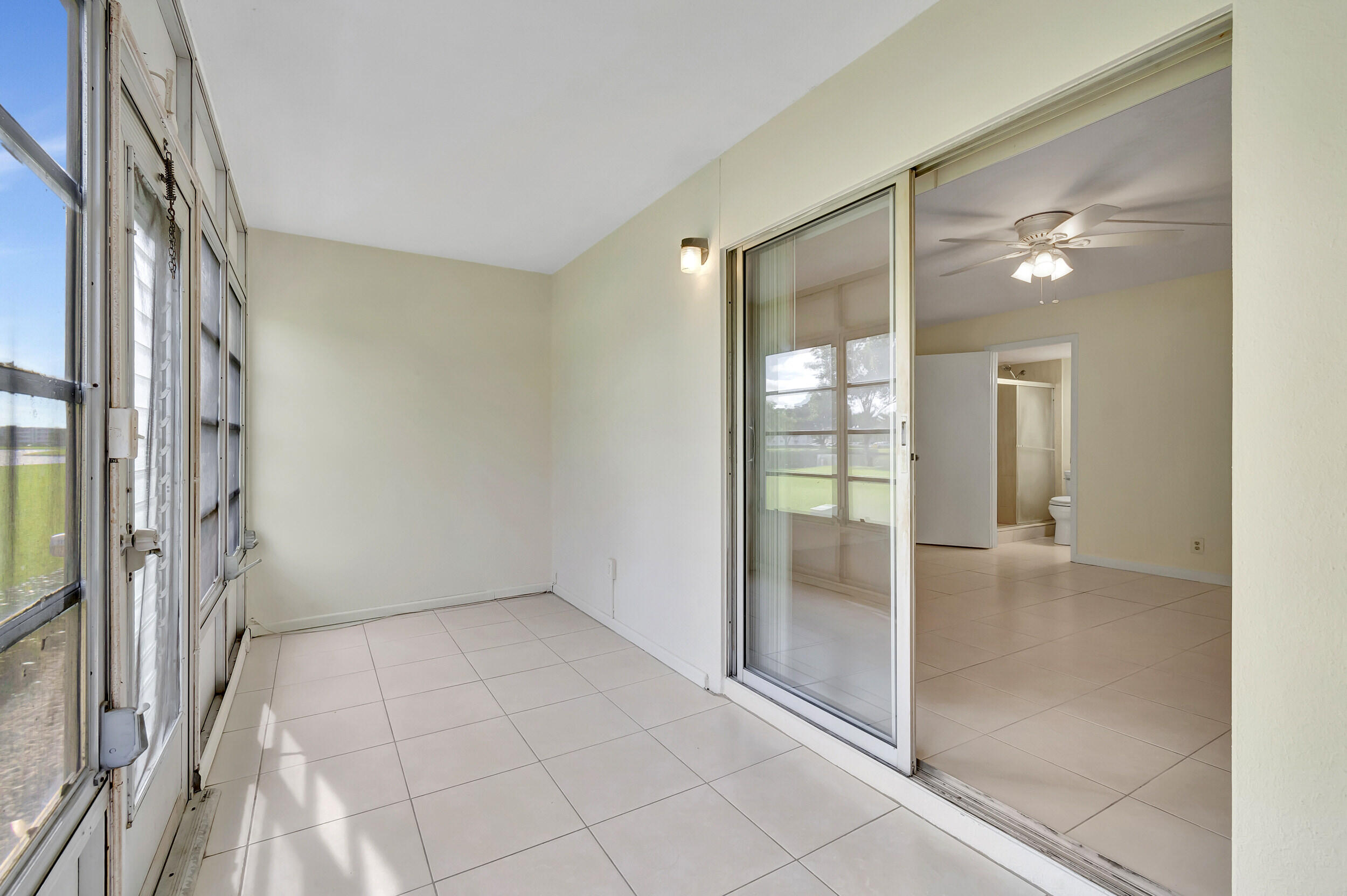 1091 Wolverton East Boca Raton, FL 33434 - Photo 31 of 42 32_dsc_5849