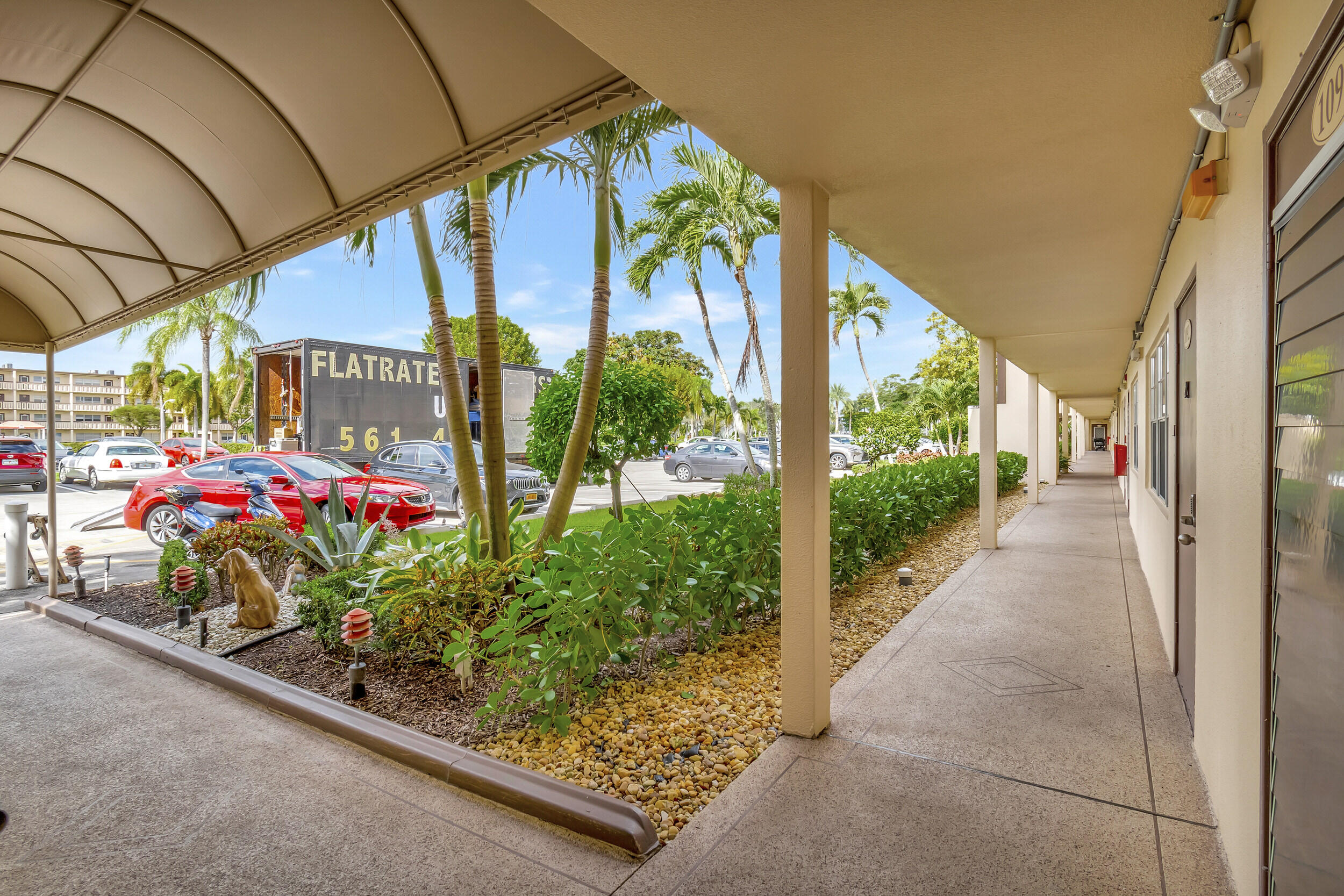 1091 Wolverton East Boca Raton, FL 33434 - Photo 42 of 42 06_dsc_5899