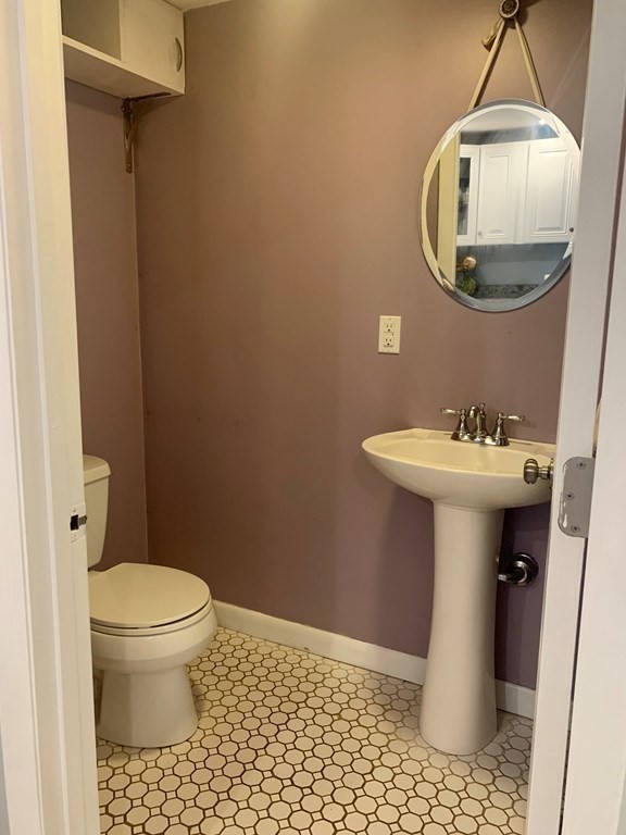 13 Woodland Road Wakefield, MA 01880 - Photo 9 of 18 Gallery Image 9
