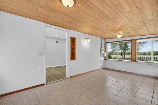 $418,000 | 11907 254th Avenue, Salem Lakes, WI 53179