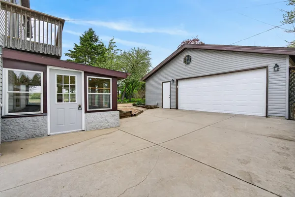 $418,000 | 11907 254th Avenue, Salem Lakes, WI 53179