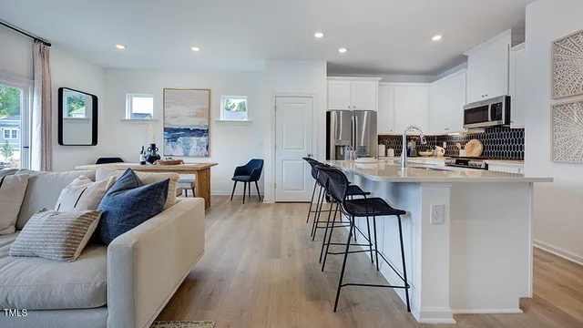 $259,999 | 252 Hank Way, Willow Spring, NC 27592