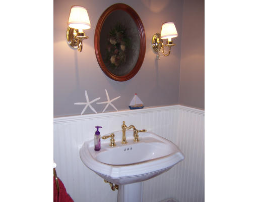 68 Pineswamp Road Ipswich, MA 01938 - Photo 10 of 17 Gallery Image 10