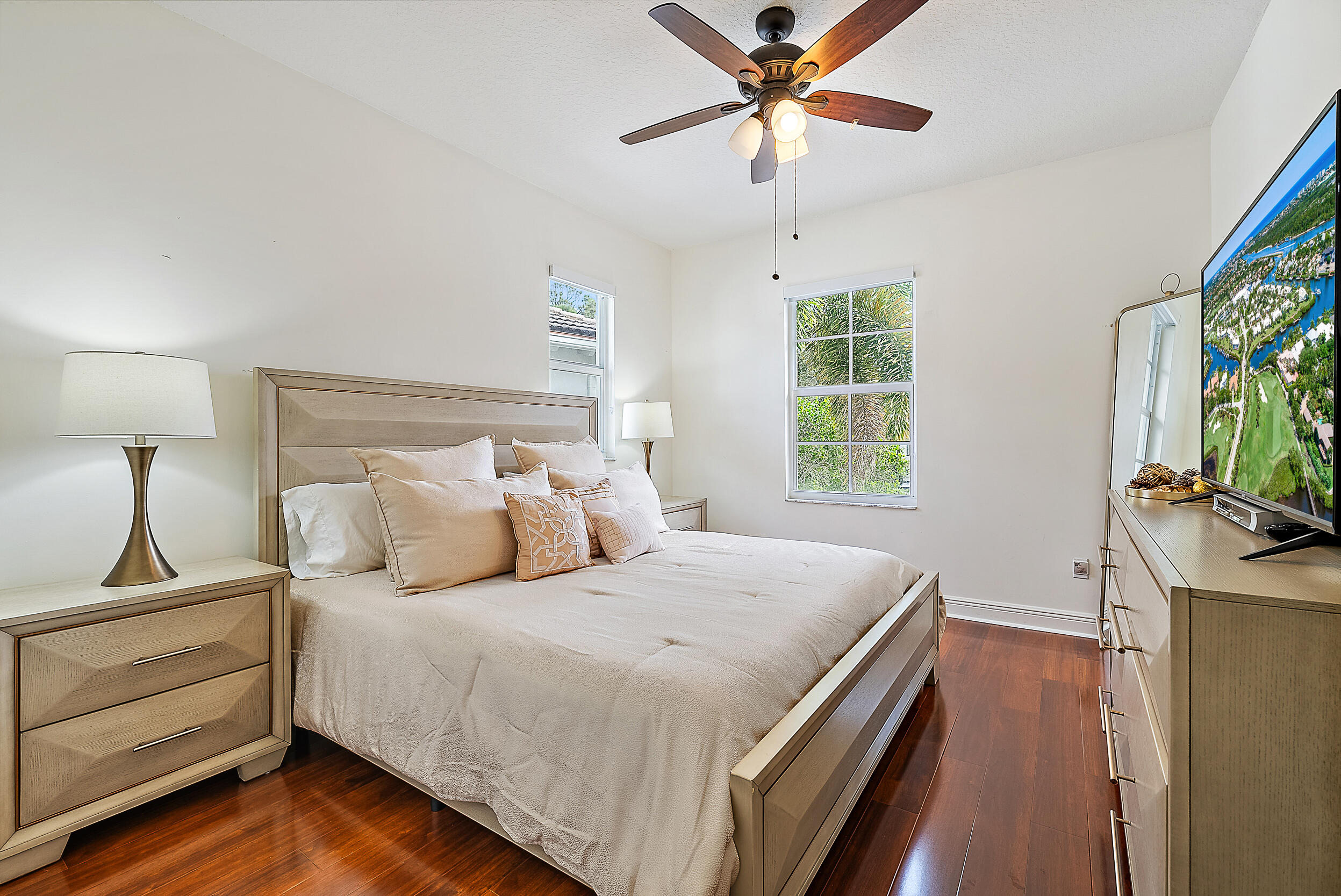 2109 Spring Court Palm Beach Gardens, FL 33410 - Photo 17 of 43 Guest Bedroom