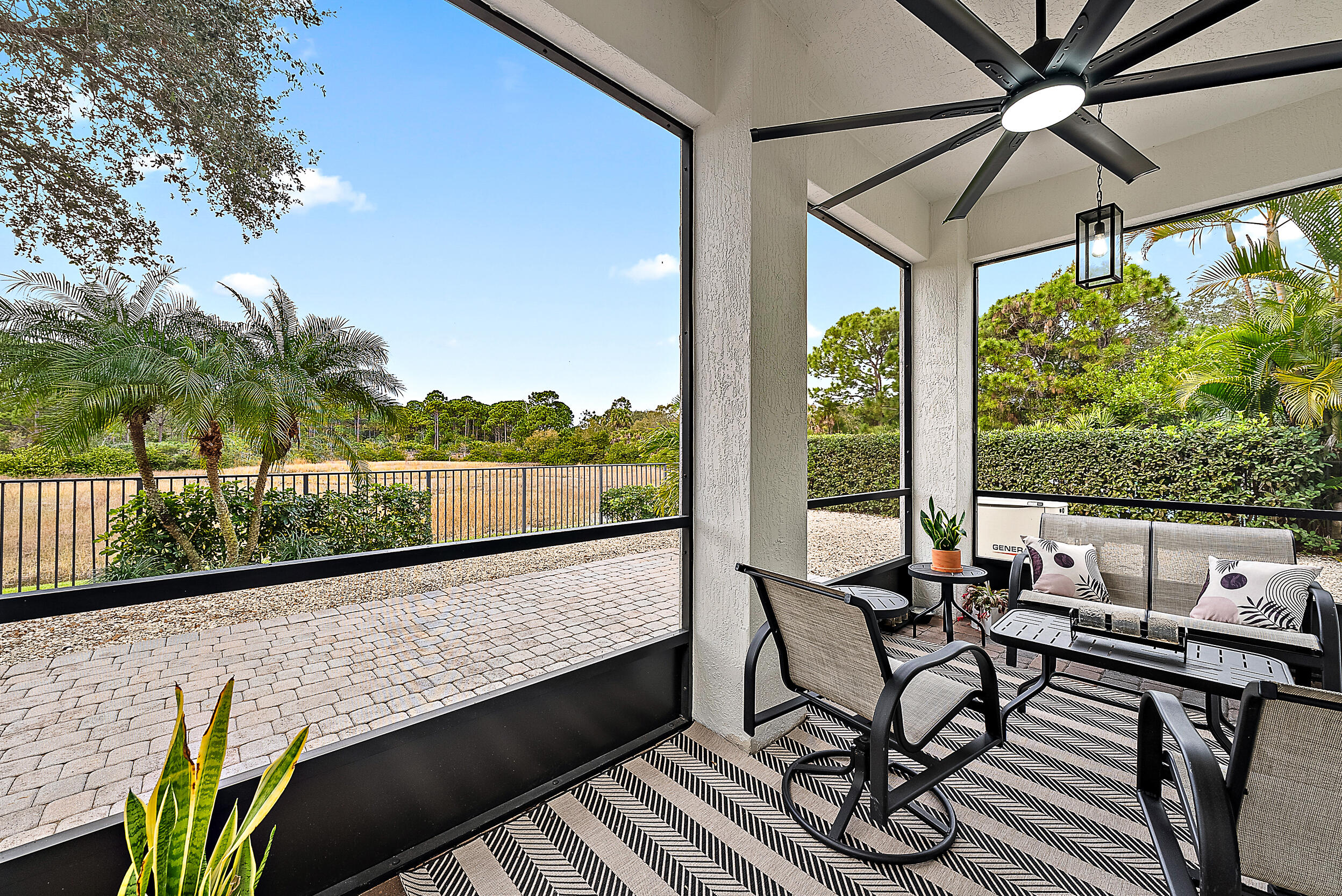 2109 Spring Court Palm Beach Gardens, FL 33410 - Photo 21 of 43 Patio