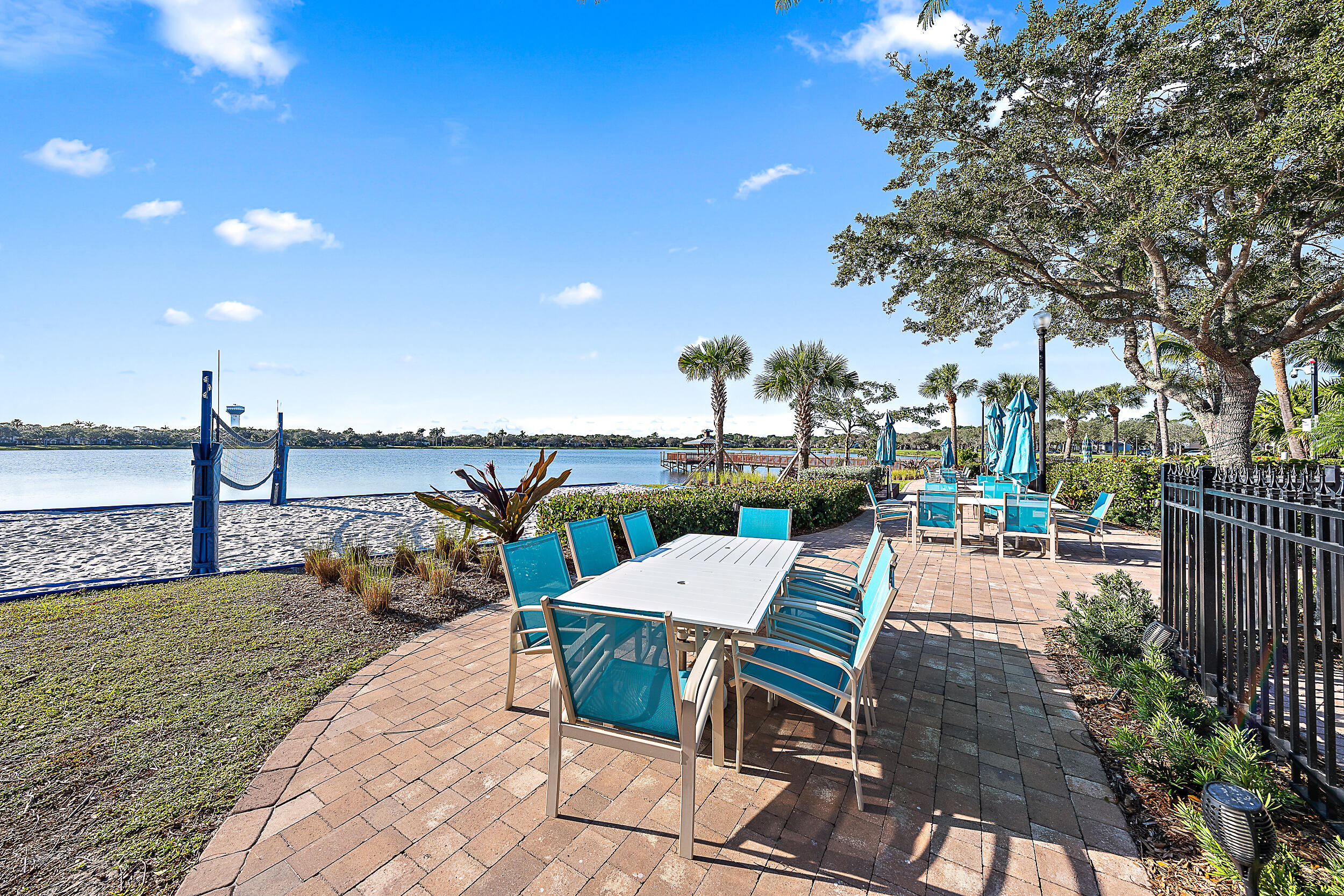 2109 Spring Court Palm Beach Gardens, FL 33410 - Photo 31 of 43 Community