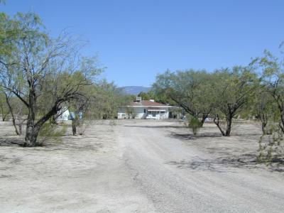 10519 East Tanque Verde Road, Unit 10521 Tucson, AZ 85749 - Photo 5 of 9