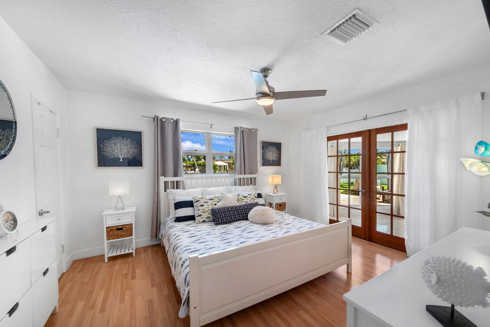 220 Southeast 2nd Avenue Pompano Beach, FL 33060 - Photo 14 of 43 a living room with furniture and a flat screen tv