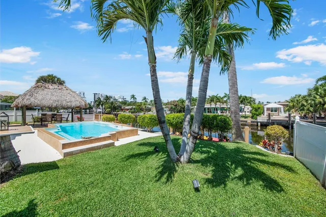 $7,495 | 220 Southeast 2nd Avenue, Pompano Beach, FL 33060