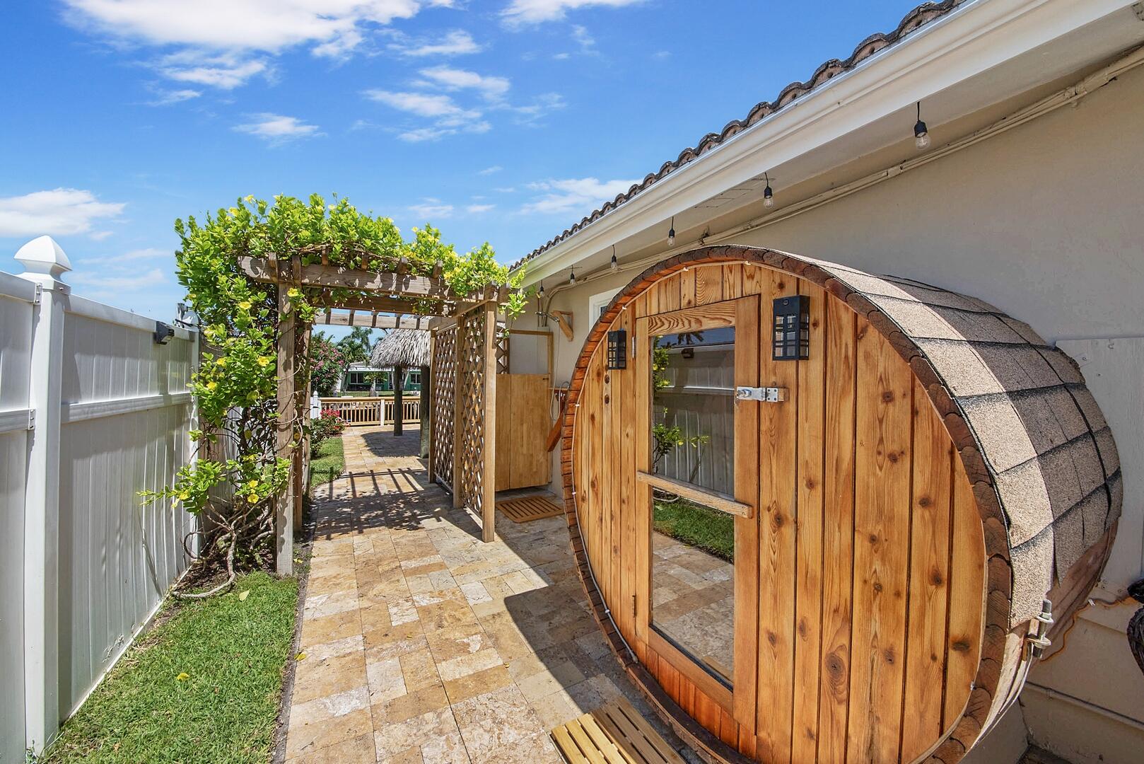 220 Southeast 2nd Avenue Pompano Beach, FL 33060 - Photo 27 of 43 a view of entryway with garden