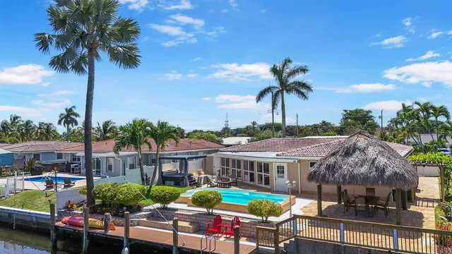 $7,495 | 220 Southeast 2nd Avenue, Pompano Beach, FL 33060