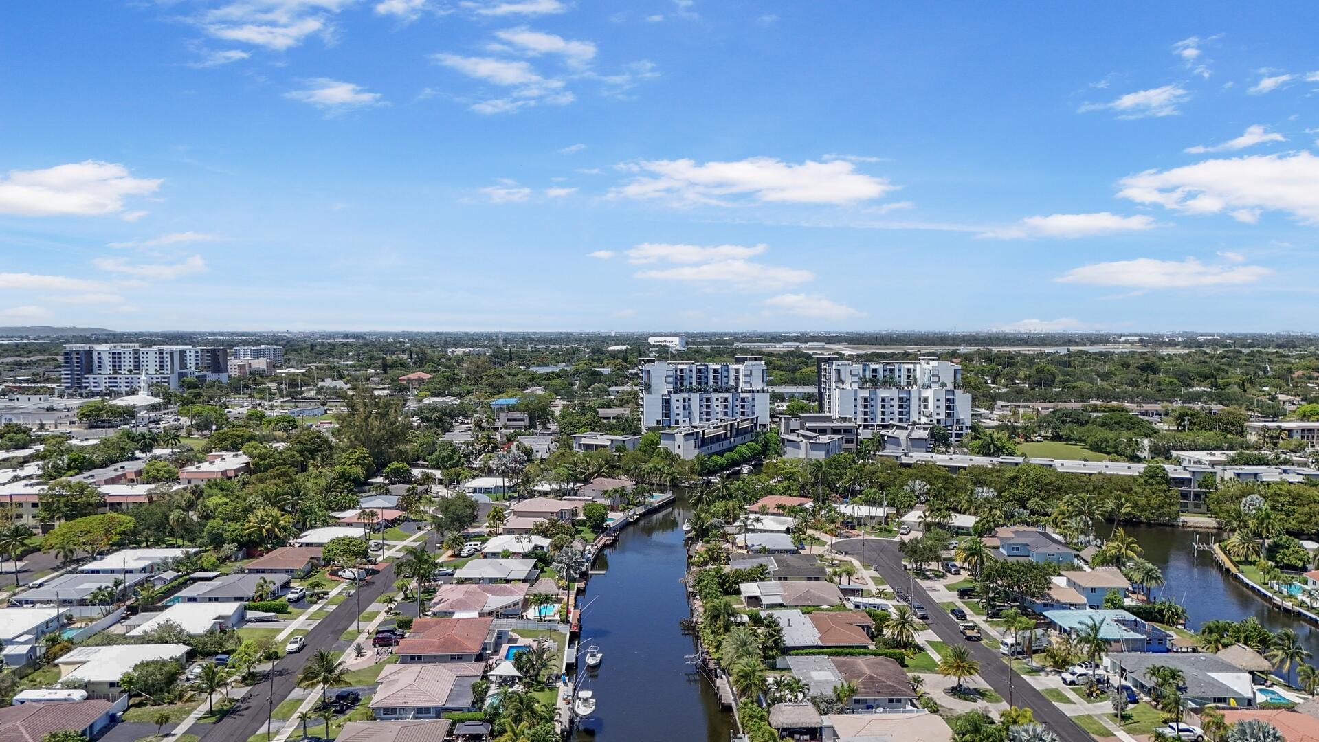 220 Southeast 2nd Avenue Pompano Beach, FL 33060 - Photo 34 of 43 an aerial view of residential houses with city view