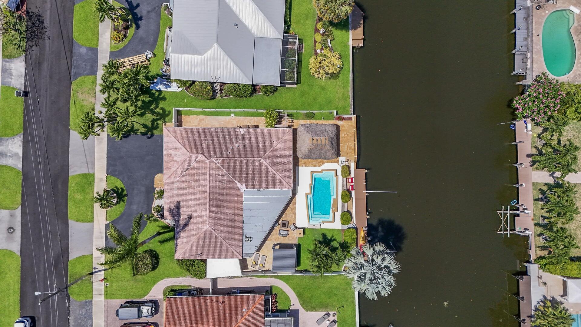 220 Southeast 2nd Avenue Pompano Beach, FL 33060 - Photo 41 of 43 an aerial view of a house