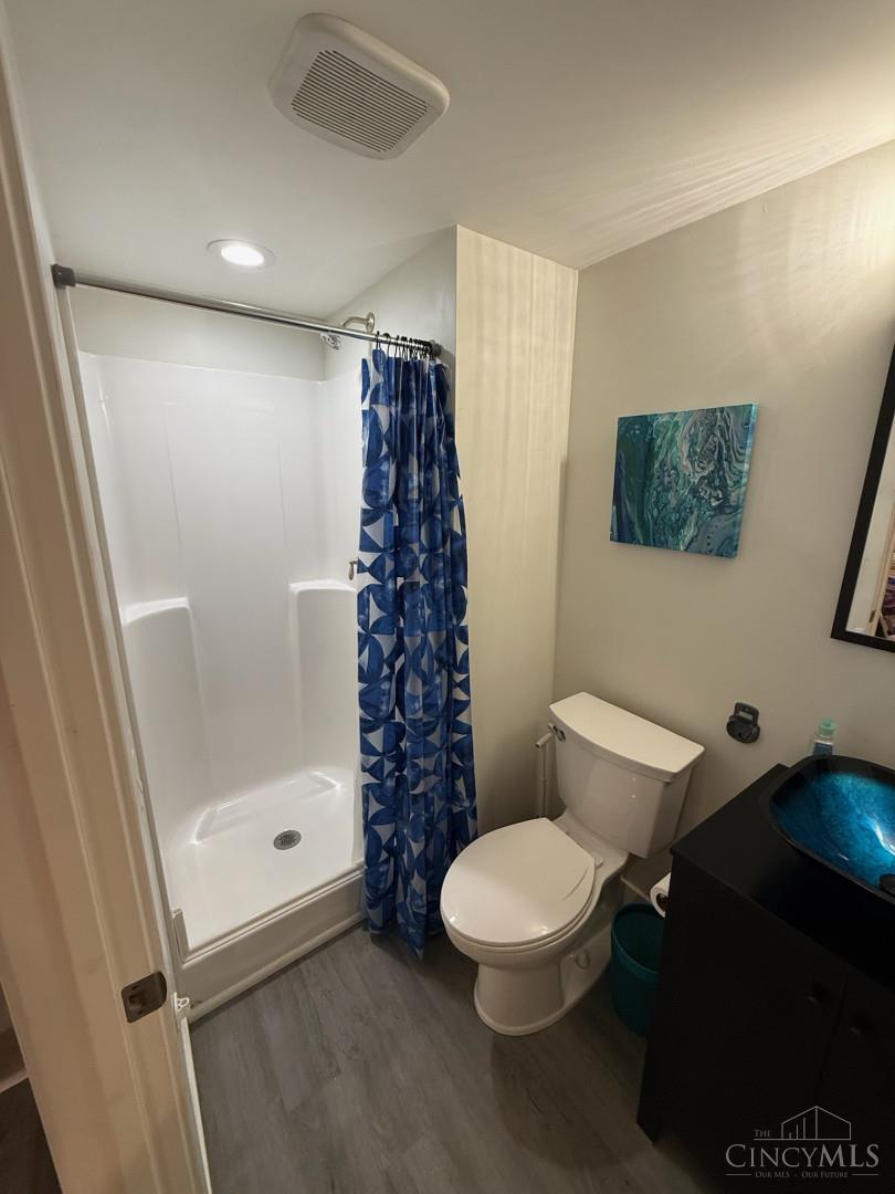 5524 Sidney Road Cincinnati, OH 45238 - Photo 24 of 39 Gallery Image 24