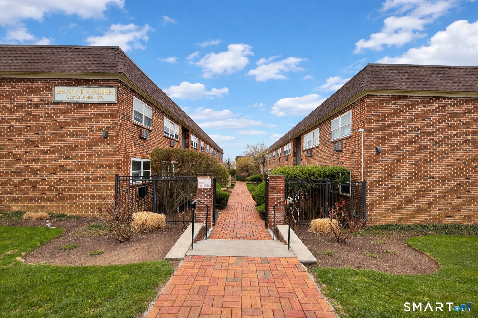 637 Cove Road, Unit A15 Stamford, CT 06902 - Photo 2 of 15