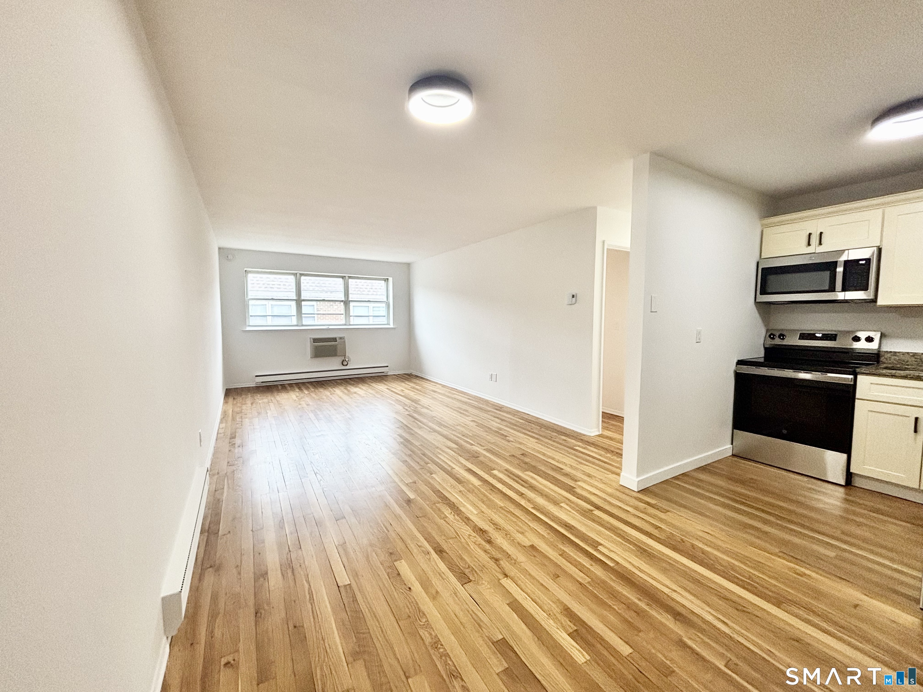 637 Cove Road, Unit A15 Stamford, CT 06902 - Photo 4 of 15