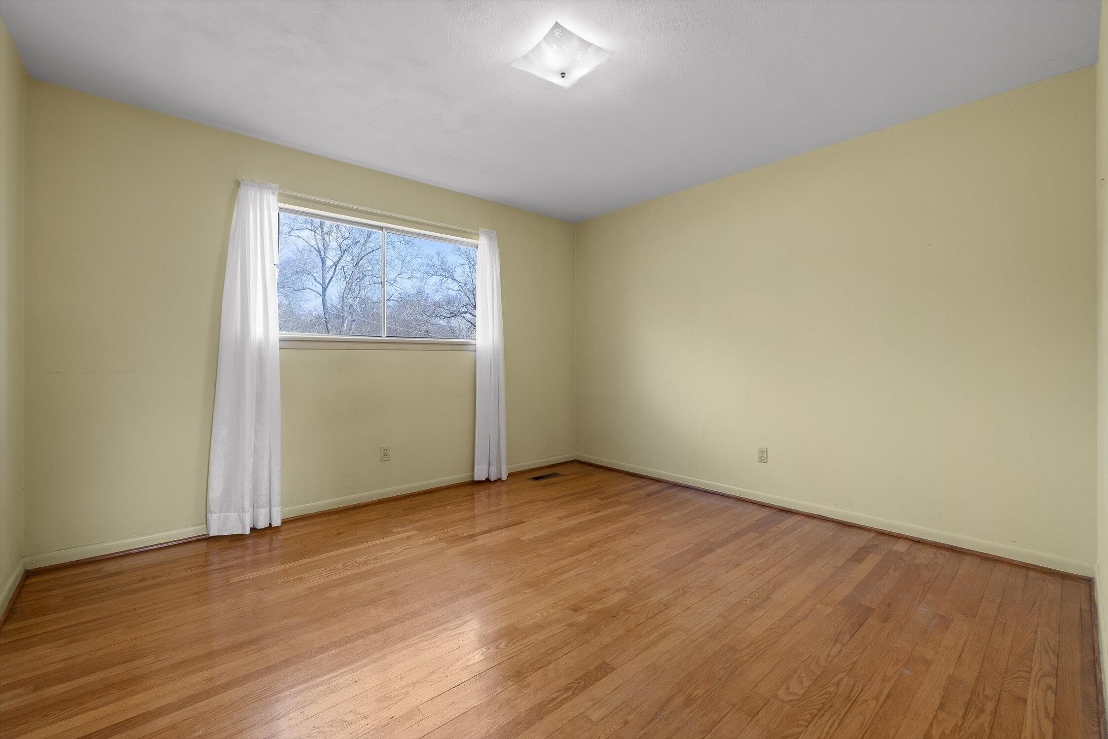 430 Appian Way Chattanooga, TN 37415 - Photo 8 of 50 19-Appian-18