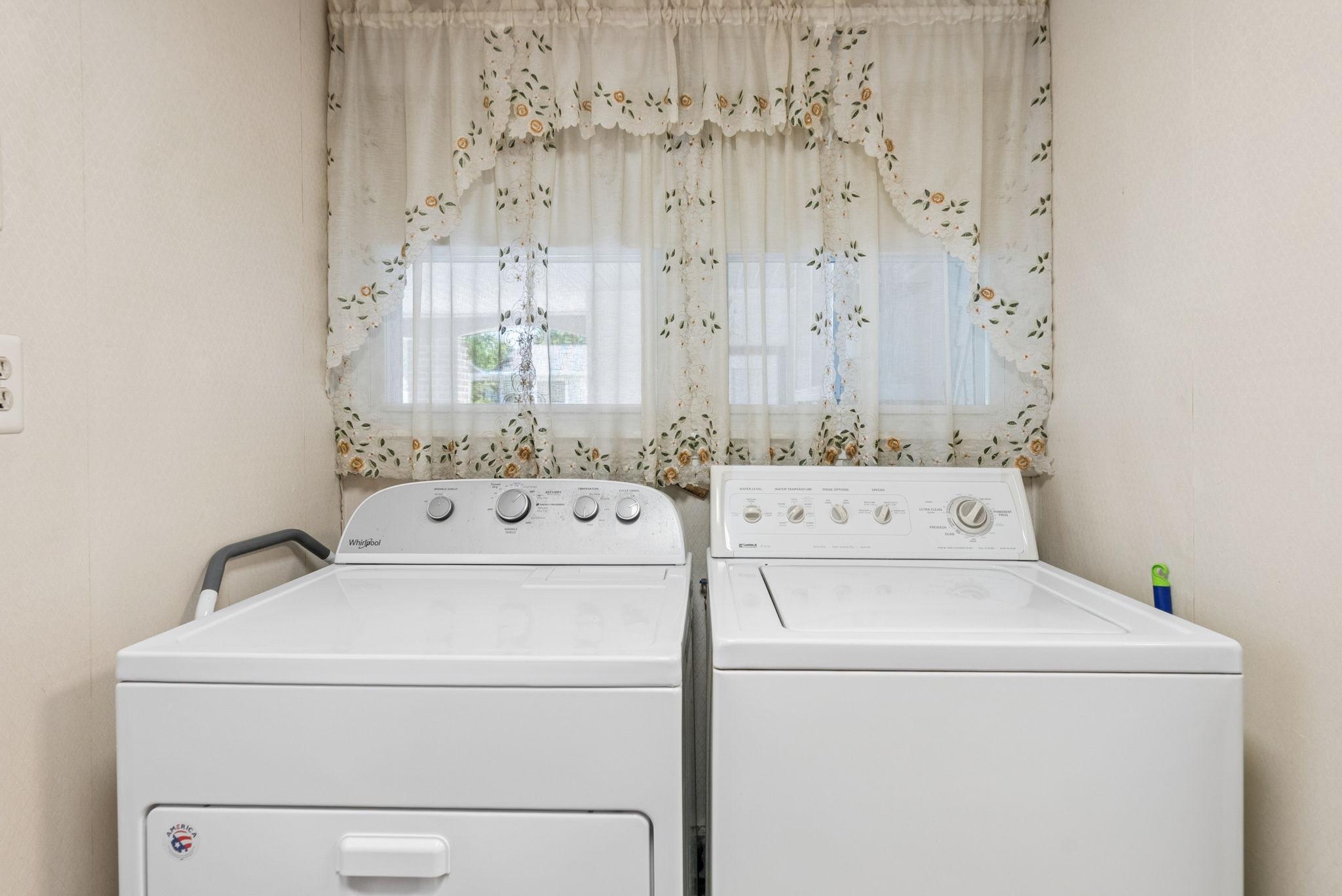 19 Old Solomons Island Road Annapolis, MD 21401 - Photo 17 of 51 Main Level Laundry