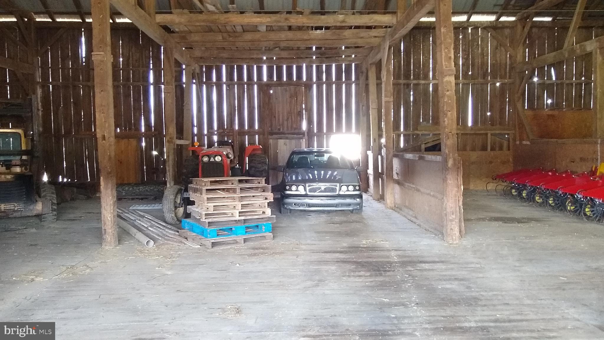 494 Compass Road Gap, PA 17527 - Photo 34 of 127 Bank Barn
