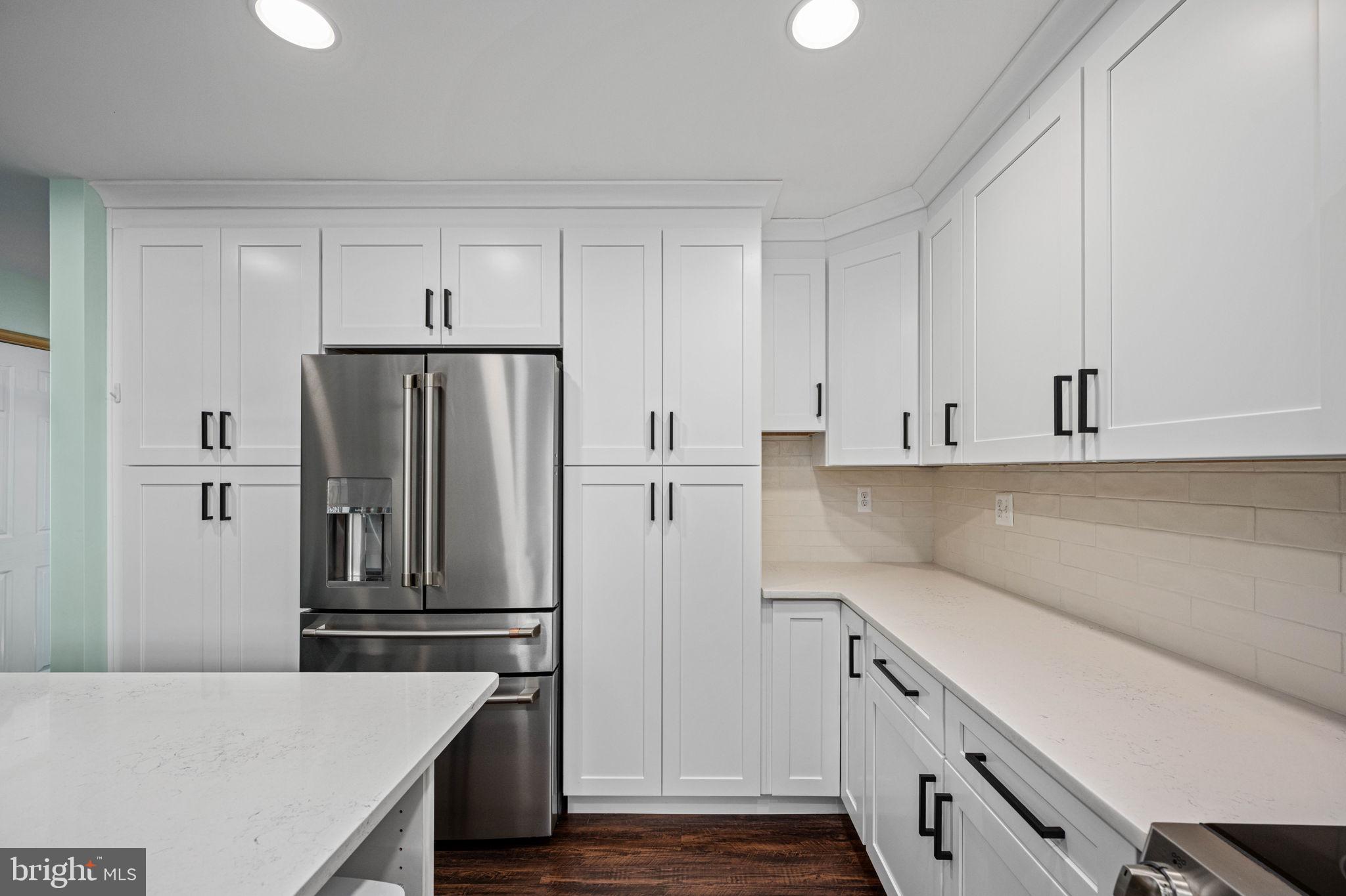 95 Potomac Lane Colonial Beach, VA 22443 - Photo 54 of 101 Stainless Steel appliances