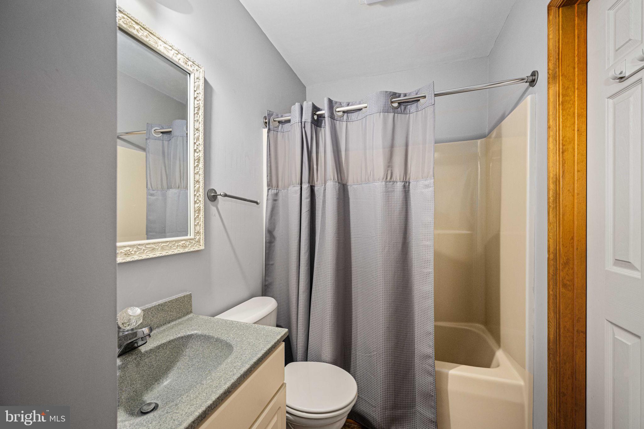 95 Potomac Lane Colonial Beach, VA 22443 - Photo 82 of 101 Hall Bath