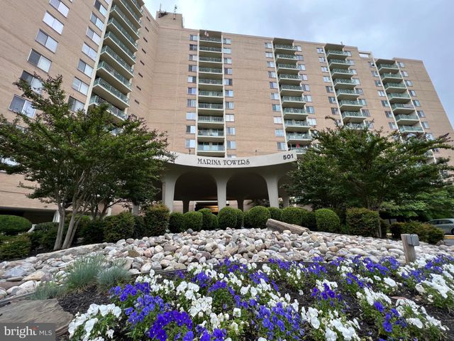 $570,000 | 501 Slaters Lane, Unit 1111, Alexandria, VA 22314