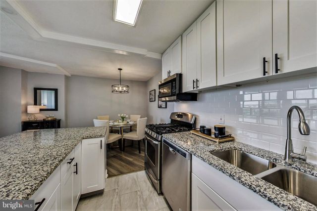 $570,000 | 501 Slaters Lane, Unit 1111, Alexandria, VA 22314