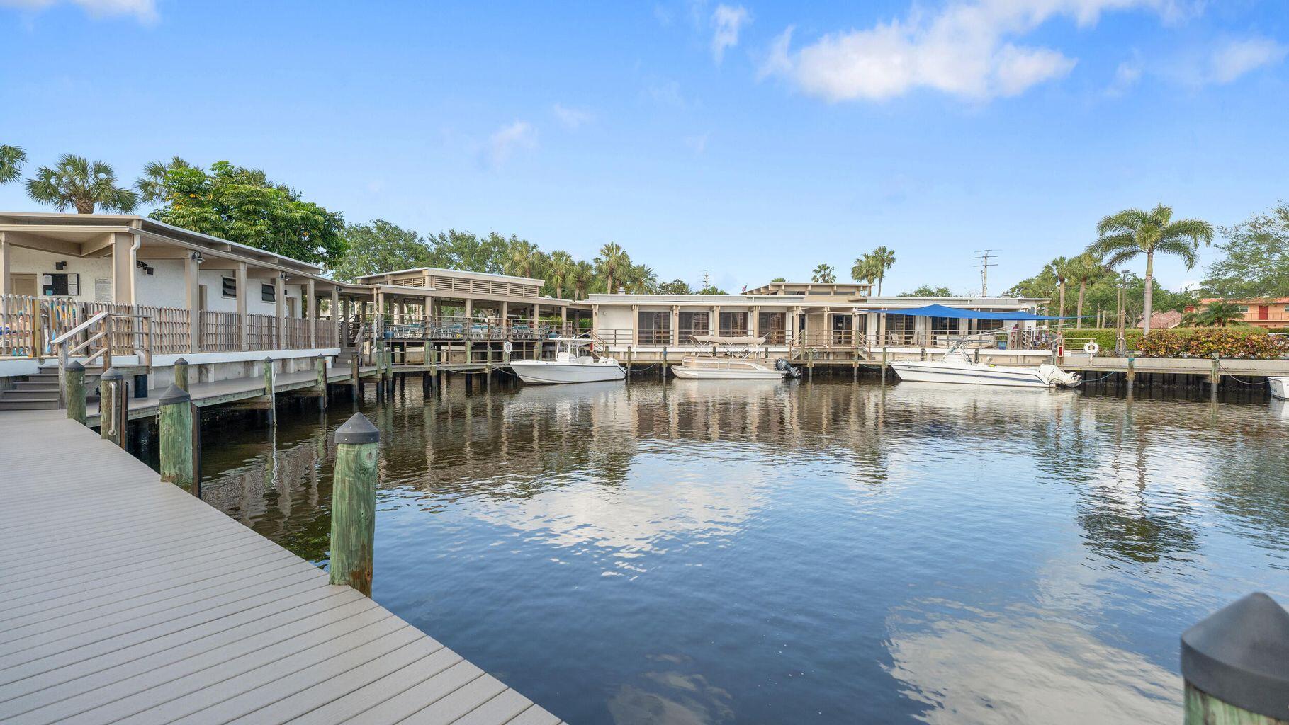 1950 Southwest Palm City Road, Unit 8307 Stuart, FL 34994 - Photo 4 of 7 ch cove