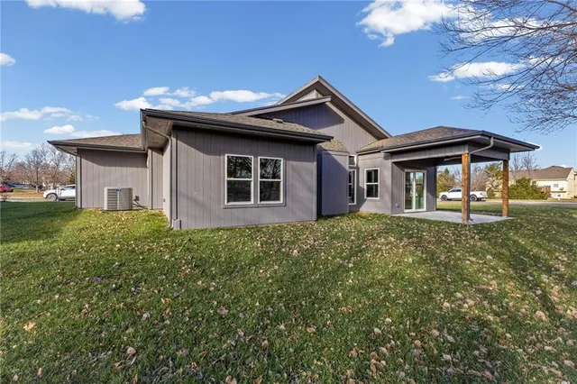 $489,000 | 15903 South Lindenwood Drive, Olathe, KS 66062