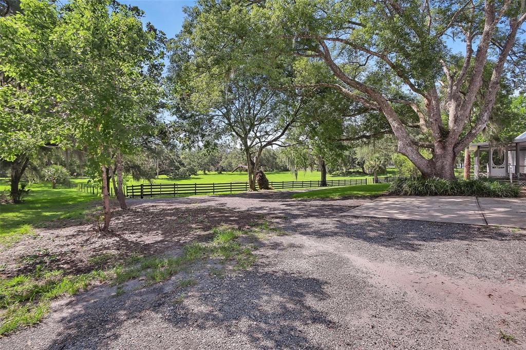 900 East Kicklighter Road Lake Helen, FL 32744 - Photo 4 of 46