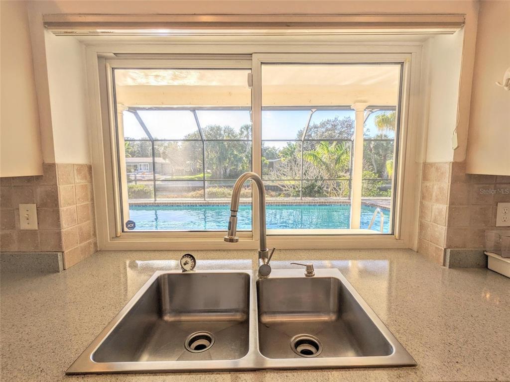 5456 Azure Way Sarasota, FL 34242 - Photo 11 of 44