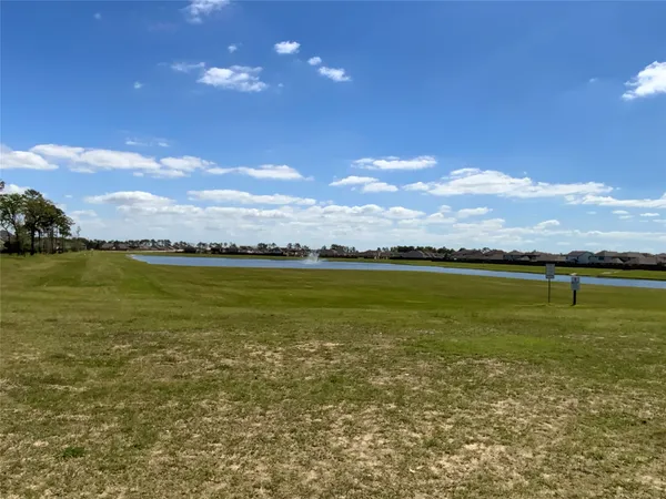 $2,600 | 12806 Crombie Drive, Humble, TX 77346