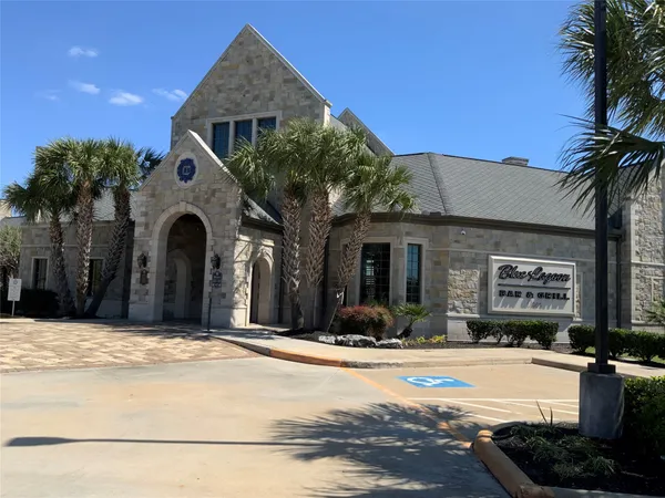 $2,600 | 12806 Crombie Drive, Humble, TX 77346