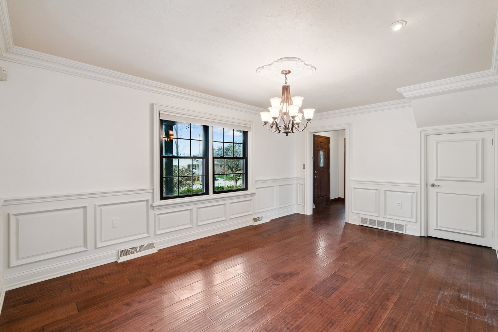 3720 44th Street Rock Island, IL 61201 - Photo 12 of 50
