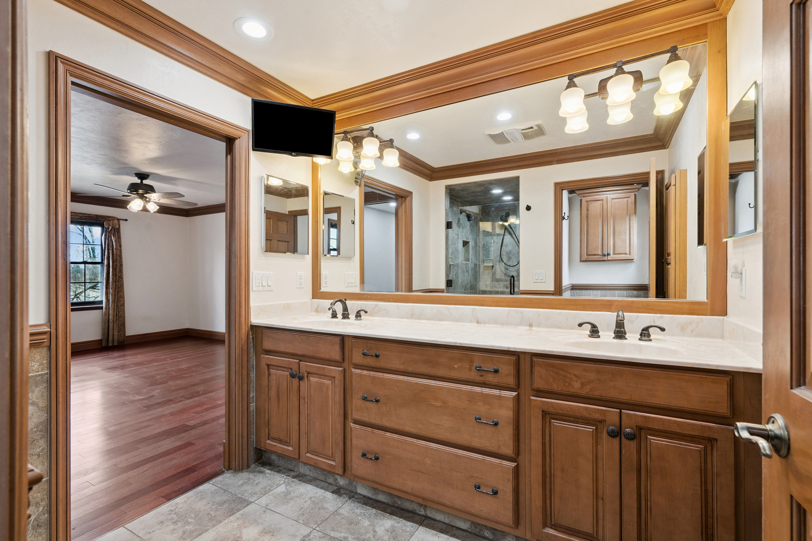 3720 44th Street Rock Island, IL 61201 - Photo 18 of 50