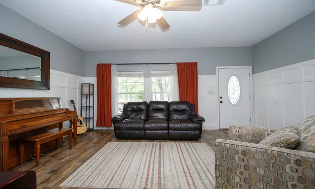 $2,200 | 1784 Greenbelt Drive, Cleveland, TX 77328